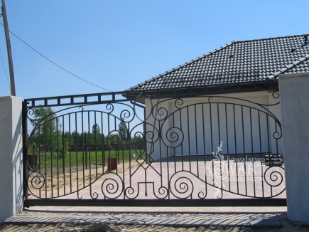 brama kuta 086